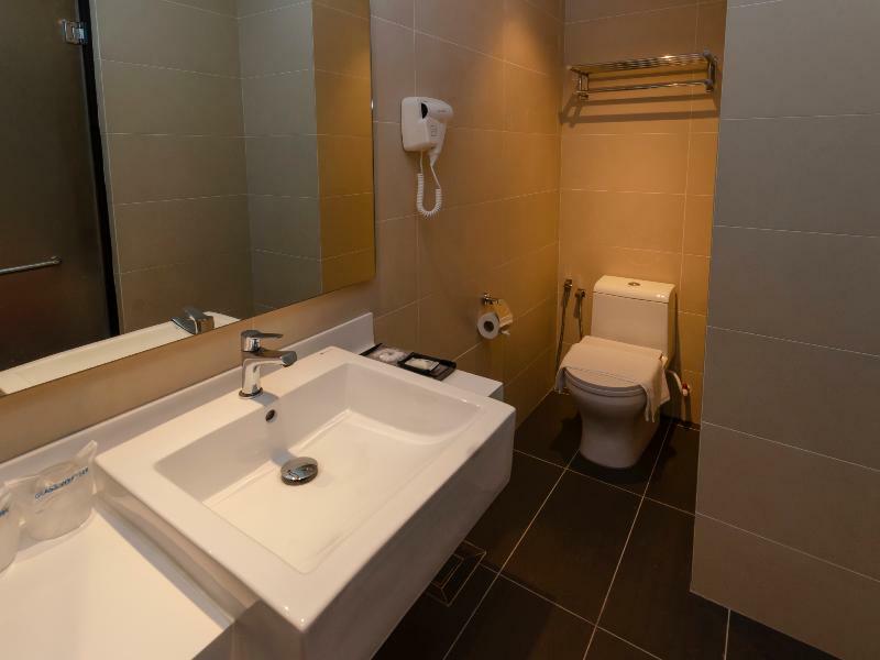 Solid Hotels Johor Bahru Esterno foto