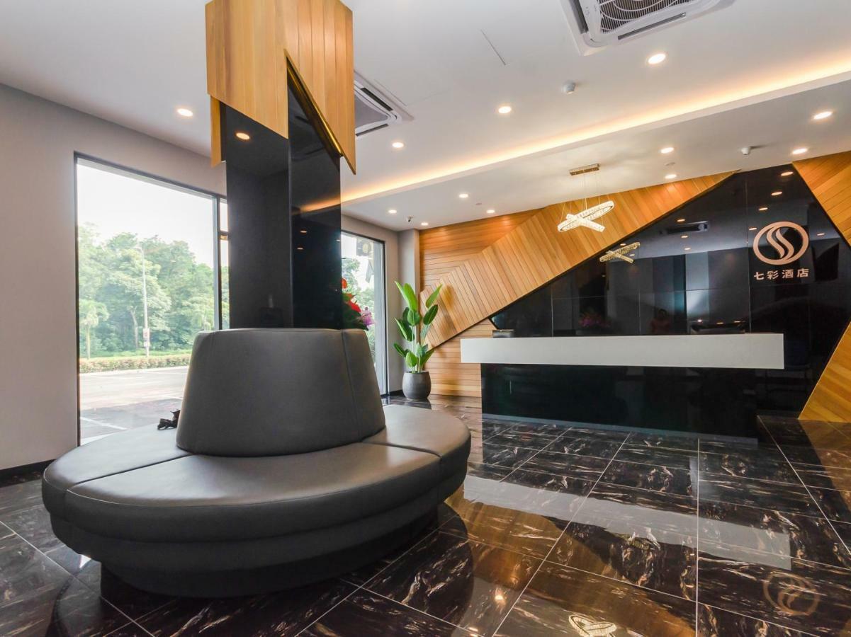 Solid Hotels Johor Bahru Esterno foto